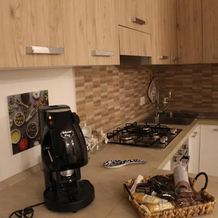 Giulia's House - Natura & Avventura Apartment