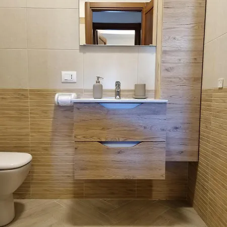 Giulia's House - Natura & Avventura Apartment