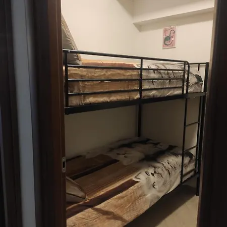 Giulia's House - Natura & Avventura Apartament *